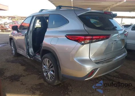 2021 Toyota Highlander Platinum z USA, uszkodzony, nr VIN 5TDFZRAH9MS079311